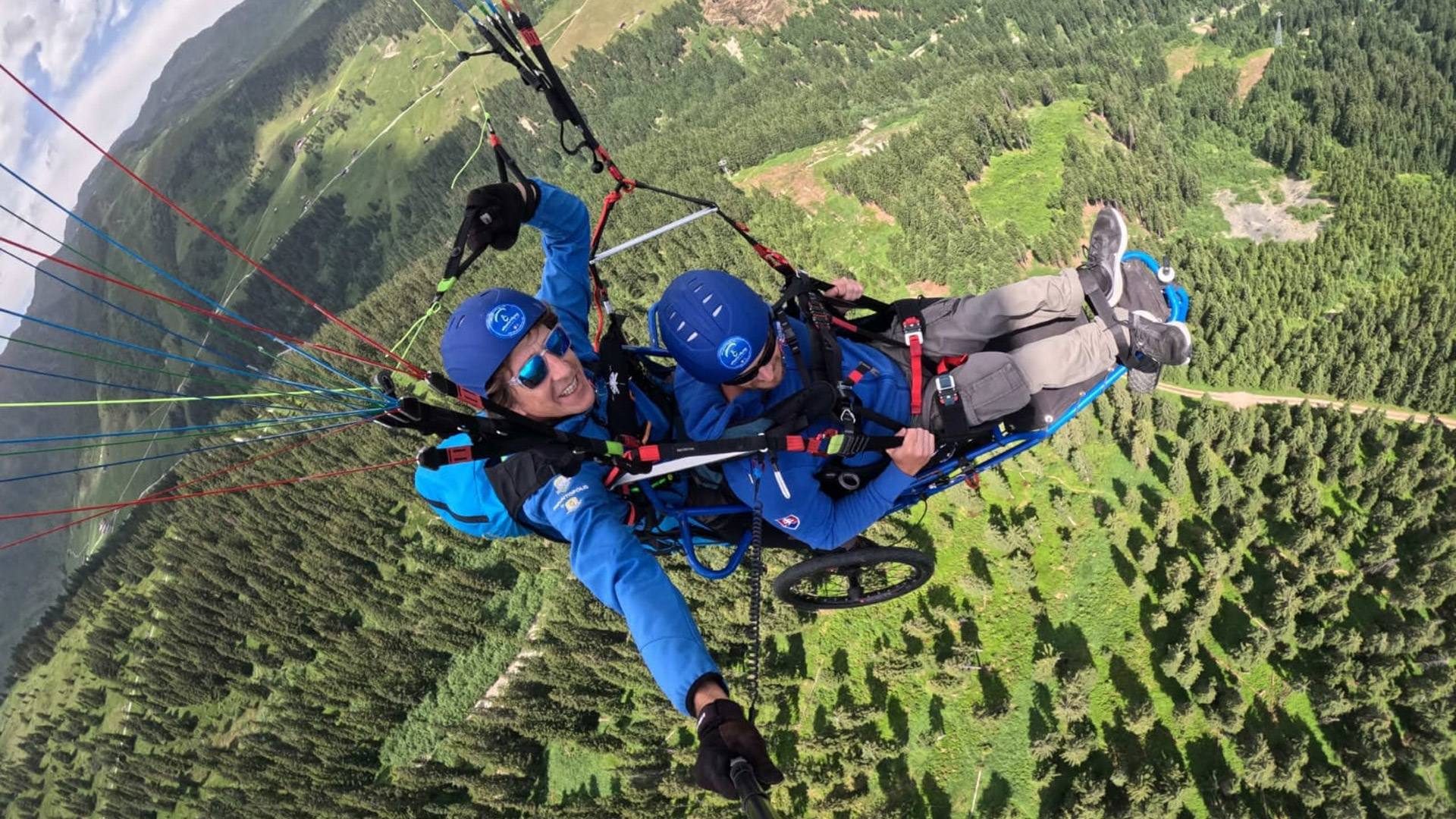 Paragliding je úplná bomba!