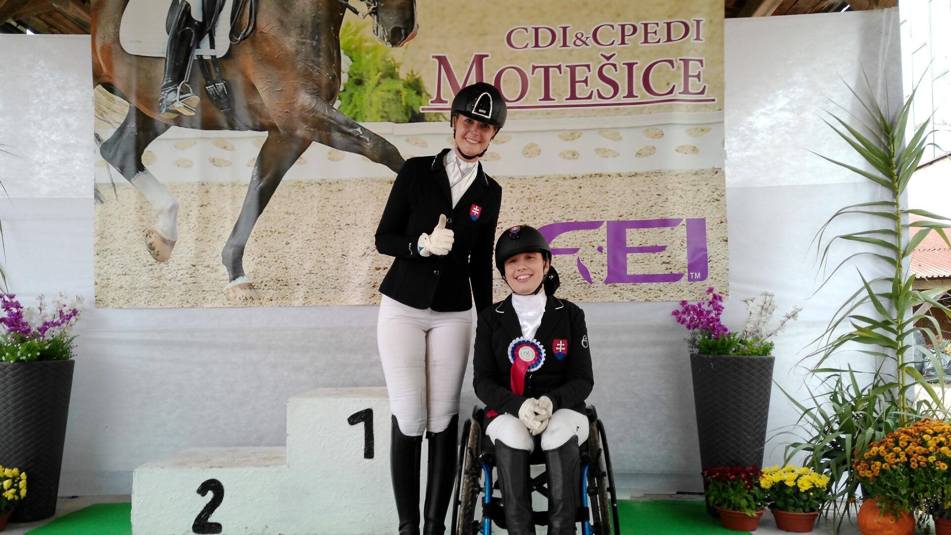 Skvelý záver sezóny reprezentácie v para drezúre v Motešiciach