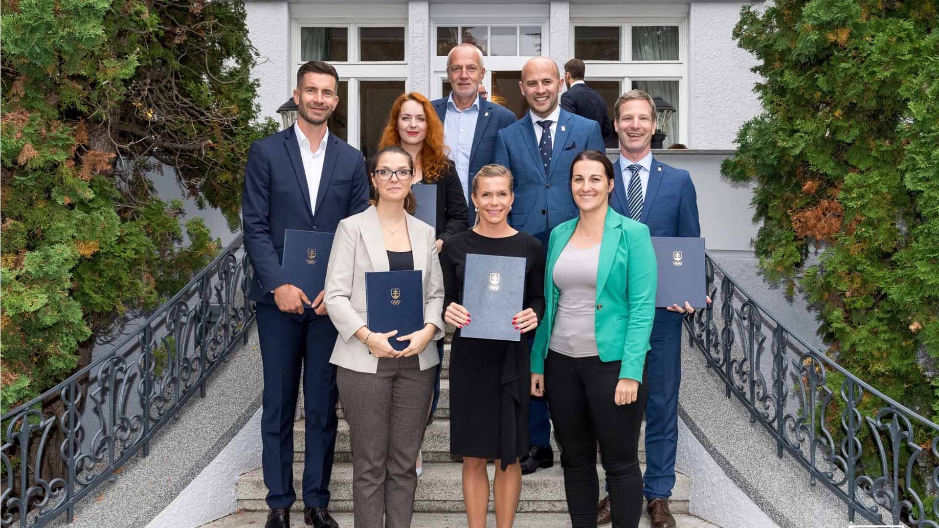 Úspešné ukončenie vzdelávacieho programu Športová diplomacia 2023/2024